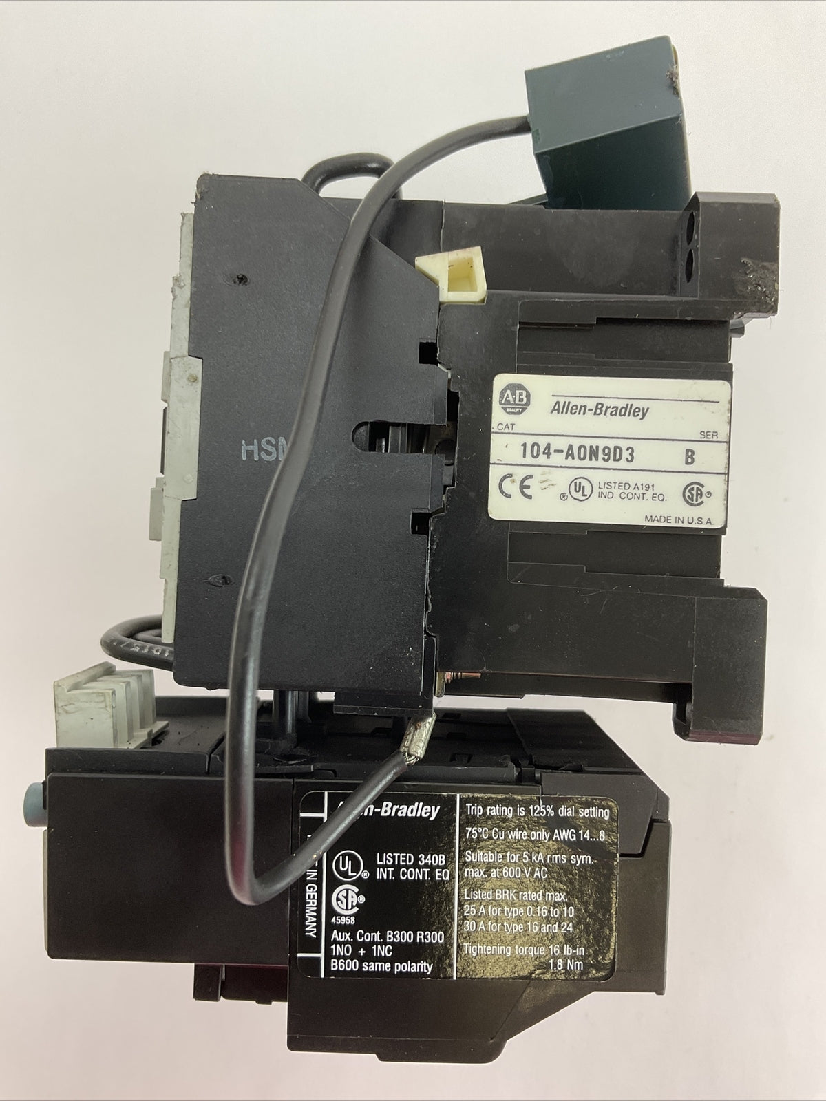 ALLEN BRADLEY 104-A0N9D3 REVESRSING STARTER SER B 600VAC 7-1/2HP  COIL 120V 60HZ