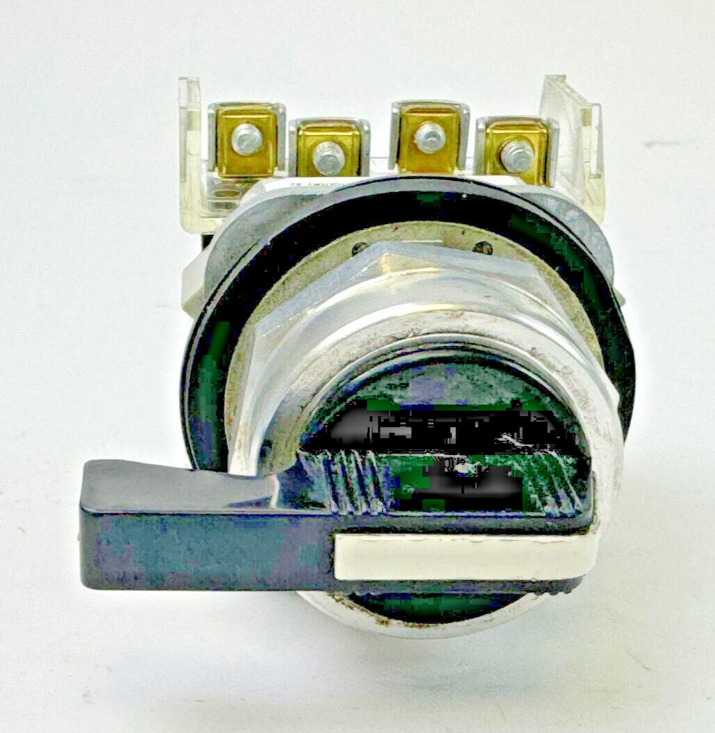 ALLEN-BRADLEY - 800T-JN91 SER. U - SELECTOR SWITCH W/ TWO 800T-XA SER. D BLOCKS