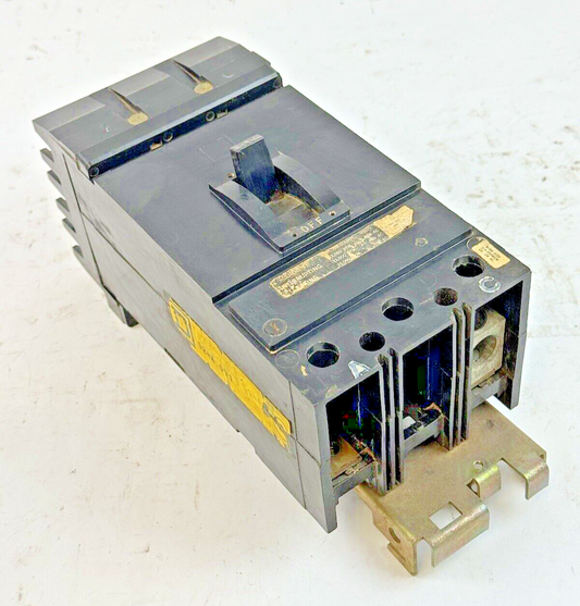 SQUARE D - KA26200AC - I-LINE MOLDED CIRCUIT BREAKER - 200 AMP/2 POLE/600 VAC