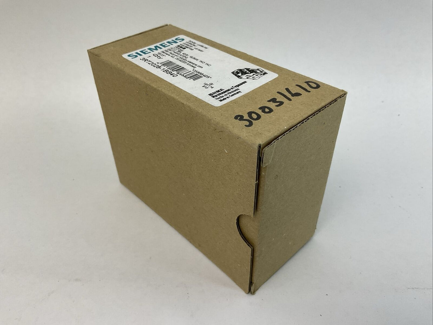 SIEMENS 3RT2028-1BB40 CONTACTOR AC-3 38A 400V 18,5kW 1NO 1NC COIL 24VDC