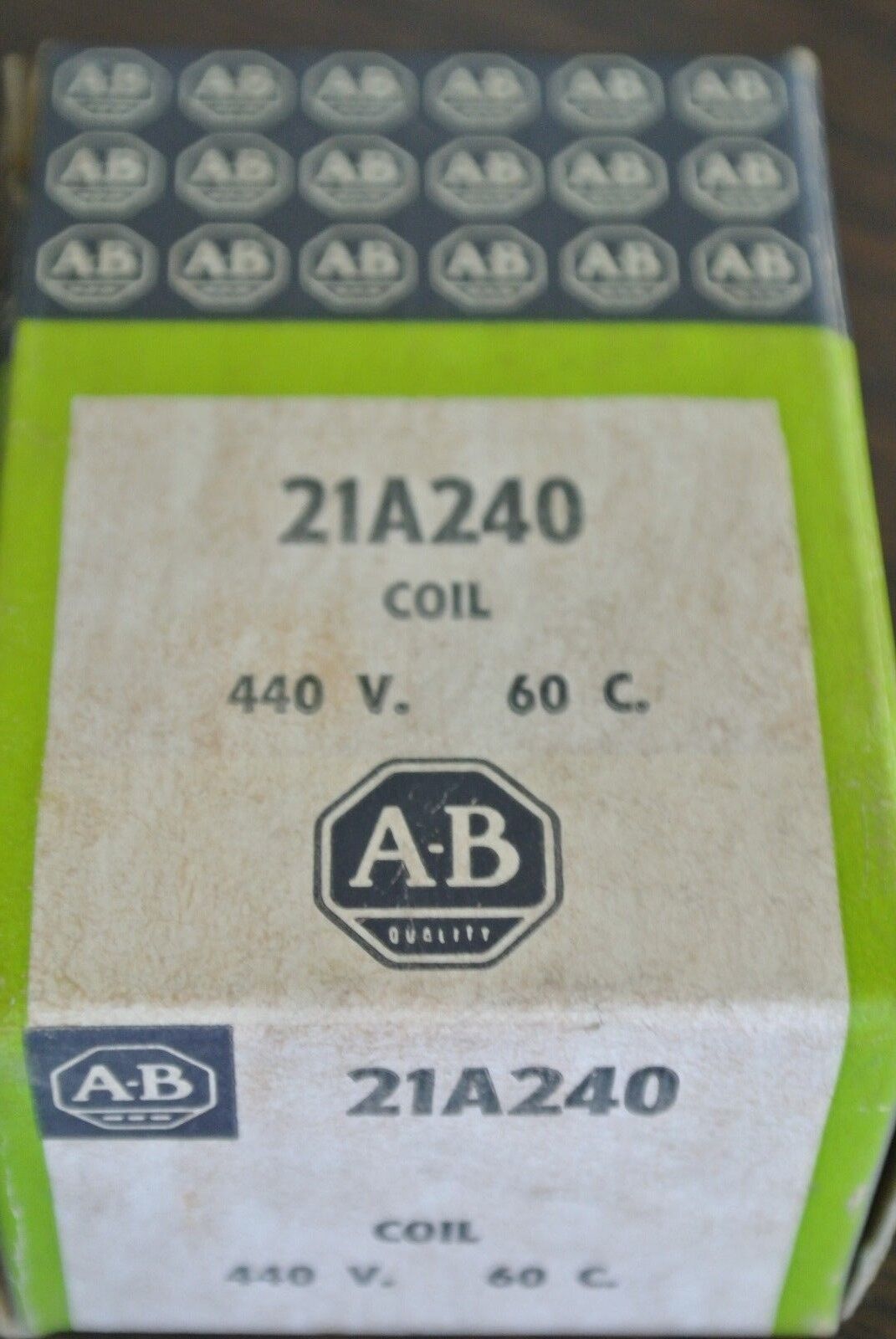 ALLEN-BRADLEY 21A240 COIL 440V, 60Hz / 380V, 50Hz - NEW SURPLUS in BOX