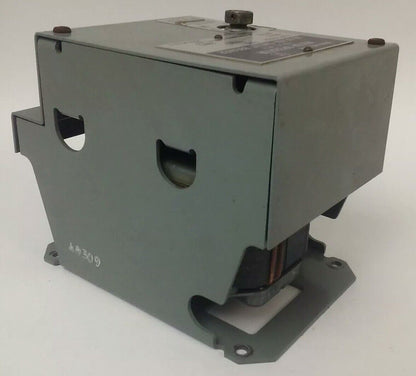 WESTINGHOUSE TYPE FB-EHB-EB 656D148G01 120V 60HZ 2.3A 147P372H01A MOTOR OPERATOR