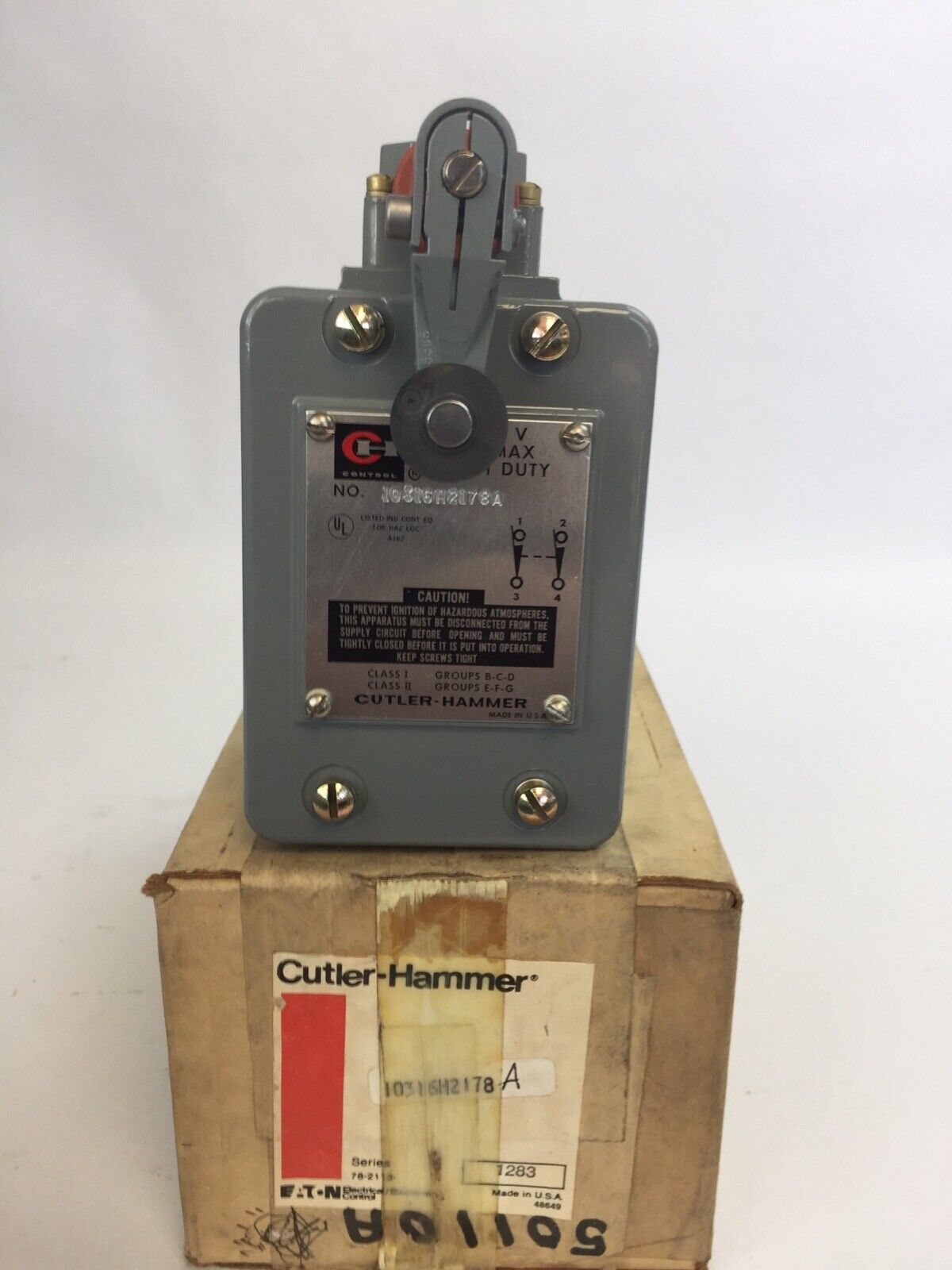 CUTLER HAMMER 10316H2178A LIMIT SWITCH 600VAC PILOT DUTY 1283 E50KL200 SER A1