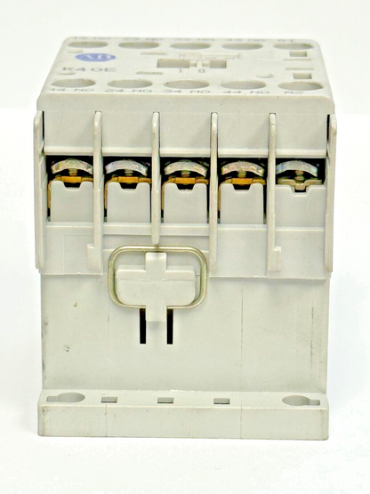 ALLEN-BRADLEY - 700-K40E-* SER. B - CONTROL RELAY - 600 VAC, 10 A, 24 VDC COIL