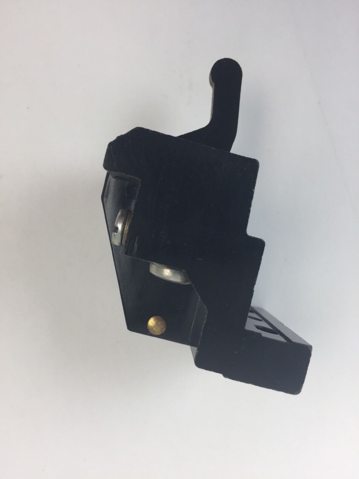 ALLEN BRADLEY 895-B2M AUXILIARY CONTACT 600VAC SIZE 2 & 3 STARTER AND 100 & 200