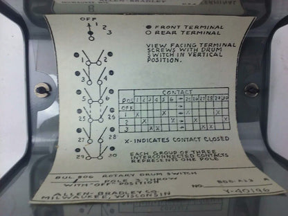 ALLEN BRADLEY 806-A13 SER. A, ROTARY PILOT SWITCH,1P 3 THROW WITH OFF POSITION,