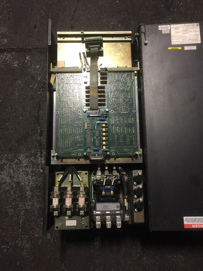 ALLEN BRADLEY 1392-B100-RK-MC-C2-A-F1-F3 AC DRIVE INPUT 460VAC 43A OUTPUT 440VAC