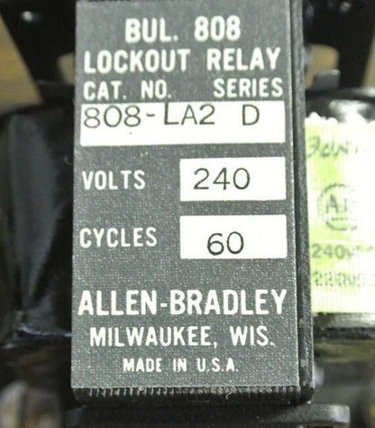 ALLEN-BRADLEY 808-LA2, Ser. D - LOCKOUT RELAY - 240V, 60Hz - NEW SURPLUS
