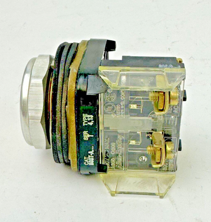 ALLEN-BRADLEY - 800T-A SER. T TYPE 4, 13 - YELLOW PUSH BUTTON W/ 800T-XD1 SER. D