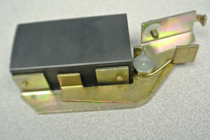 SQUARE D EK300-2 / ELECTRICAL INTERLOCK for 30A SWITCH / 2 NO, 2 NC. NEW SURPLUS