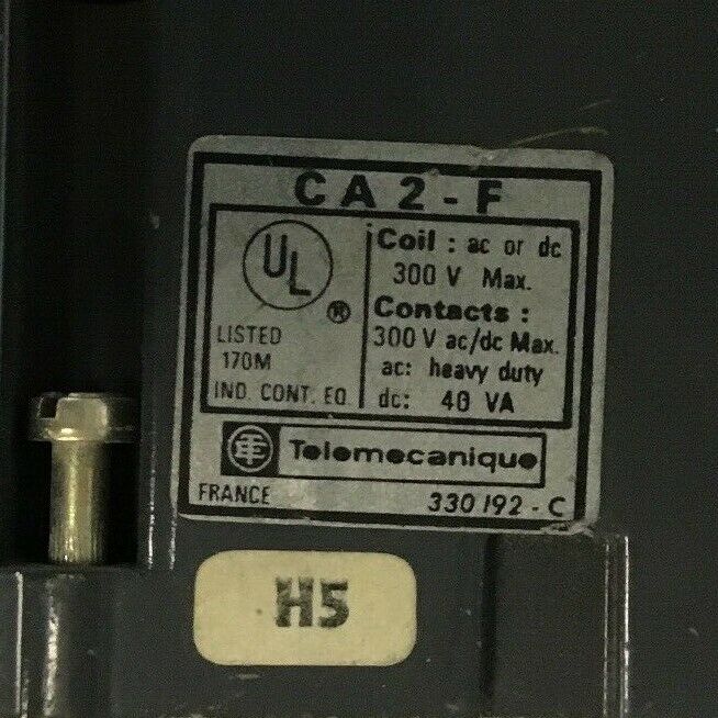 TELEMECANIQUE CA2-FN162 RELAY 300VAC/DC
