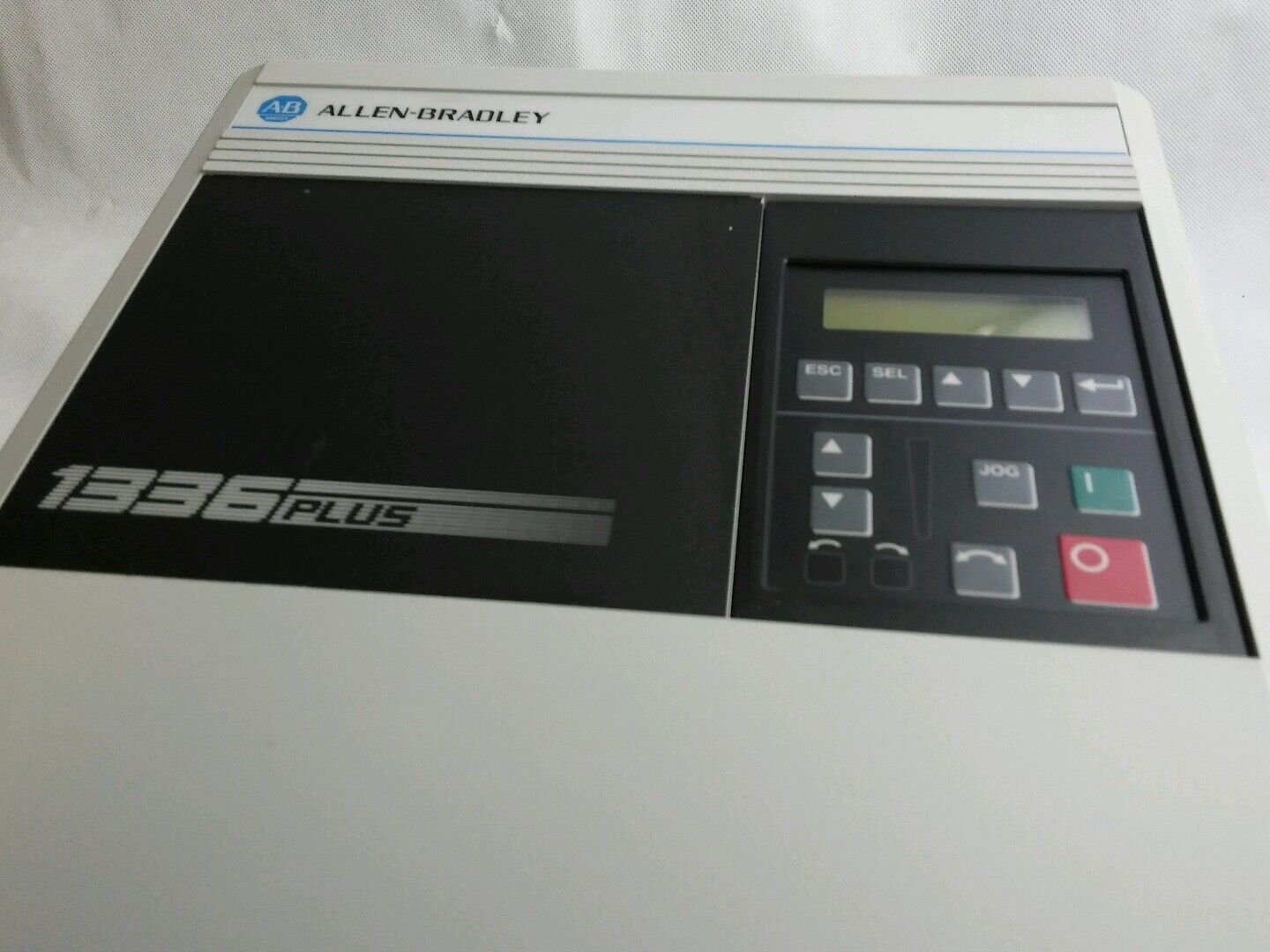 USED ALLEN-BRADLEY DRIVE 1336S-BRF100-AA-EN SER D