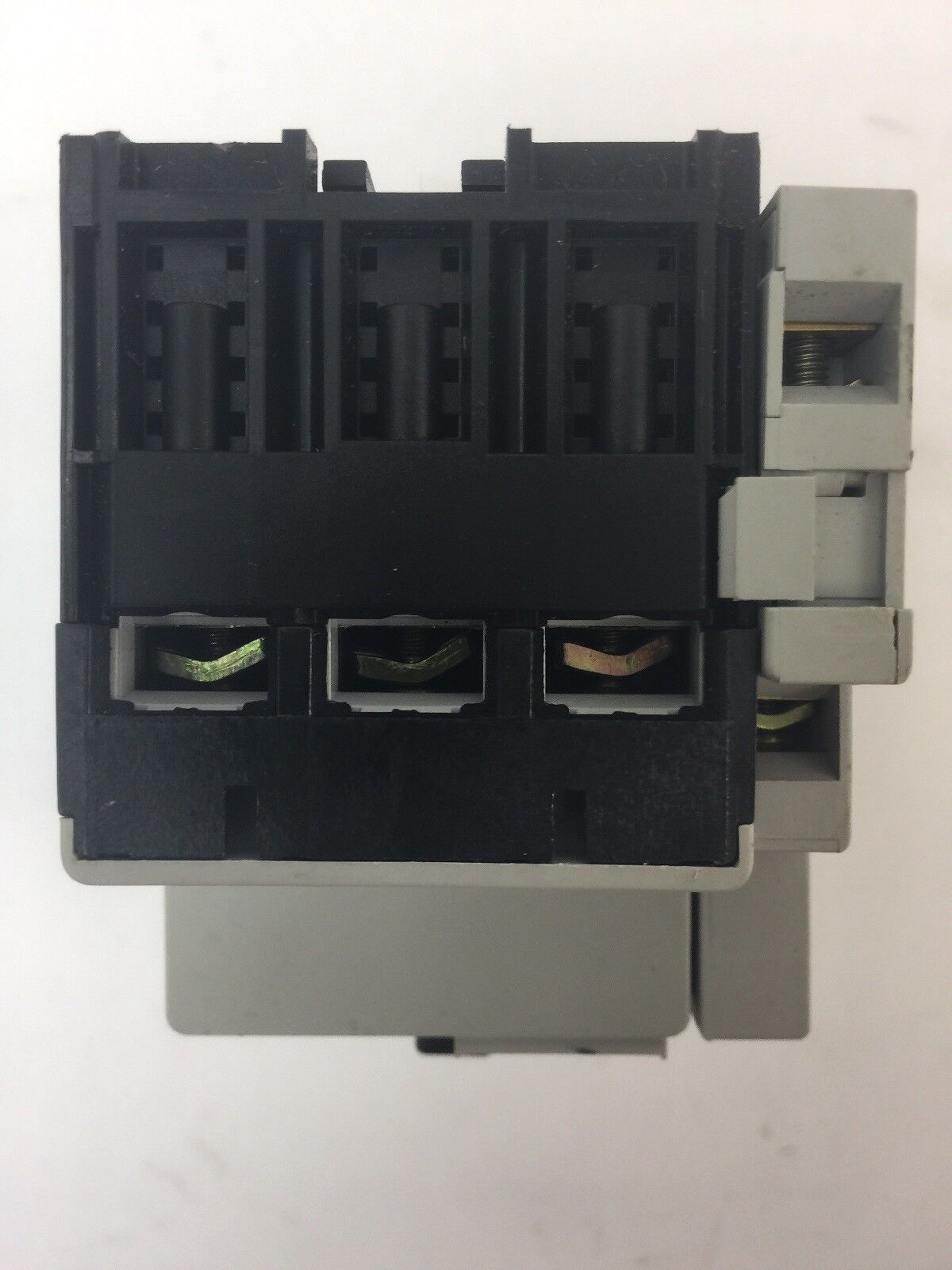 ALLEN BRADLEY 140M-C2E-A63 MOTOR PROTECTOR CIRCUIT BREAKER 0.4-0.63A SER B