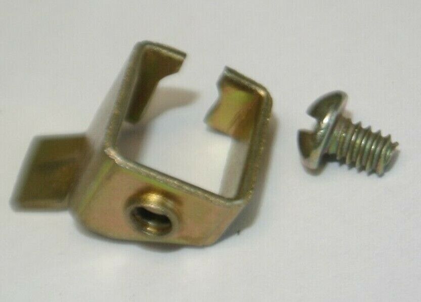 LOT of 3 / SQUARE D QO1LO HANDLE LOCKING CLAMP   NEW SURPLUS