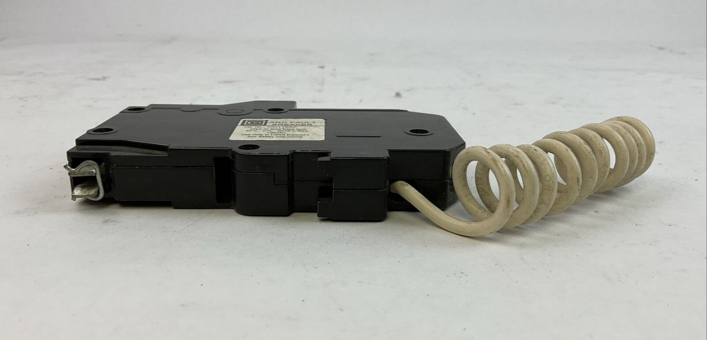 CUTLER HAMMER CH115AF 1POLE 15AMP 120VAC ARC FAULT CIRCUIT BREAKER