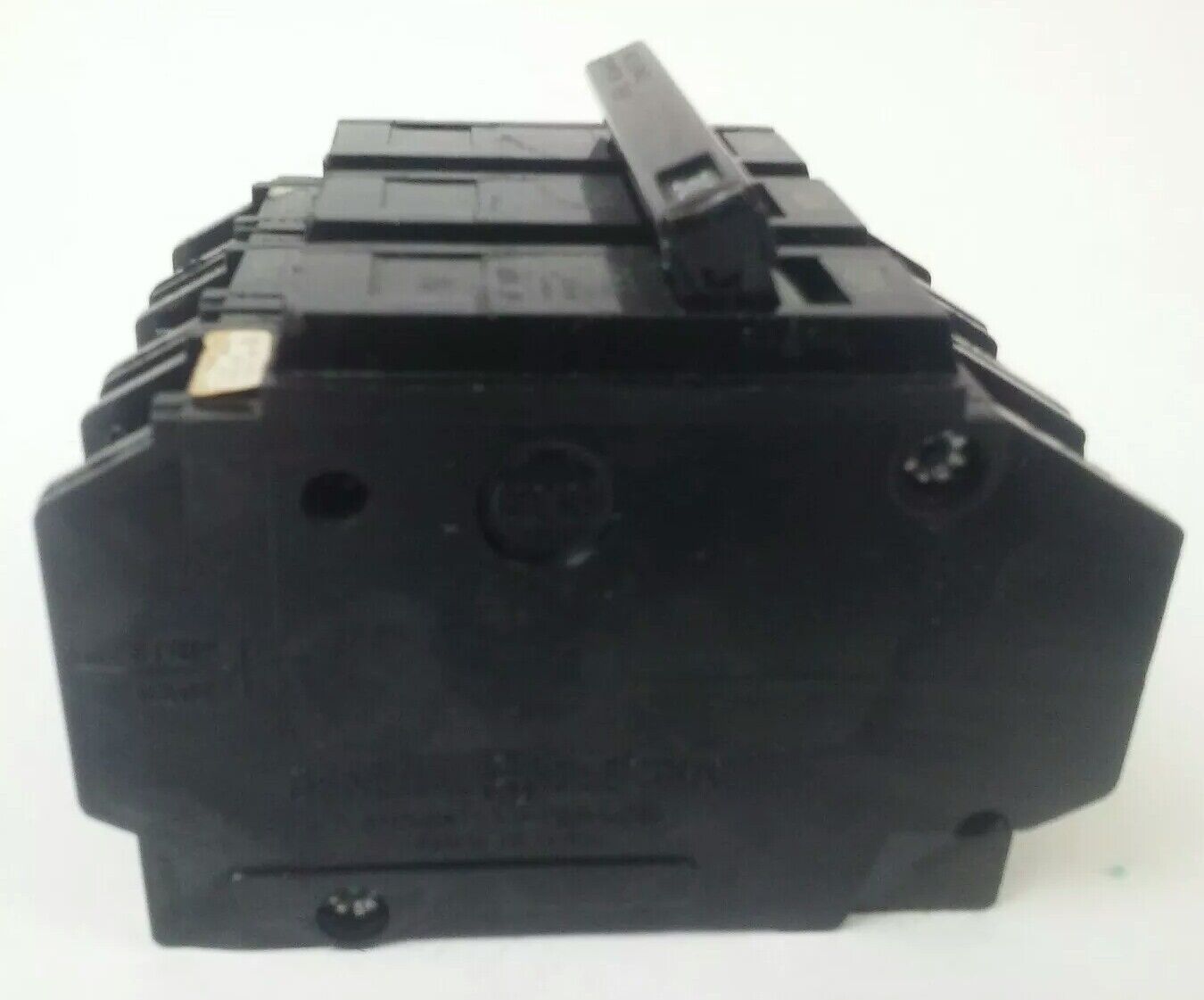 GENERAL ELECTRIC THQC32030 CIRCUIT BREAKER 3P 240VAC 30A TYPE THQC