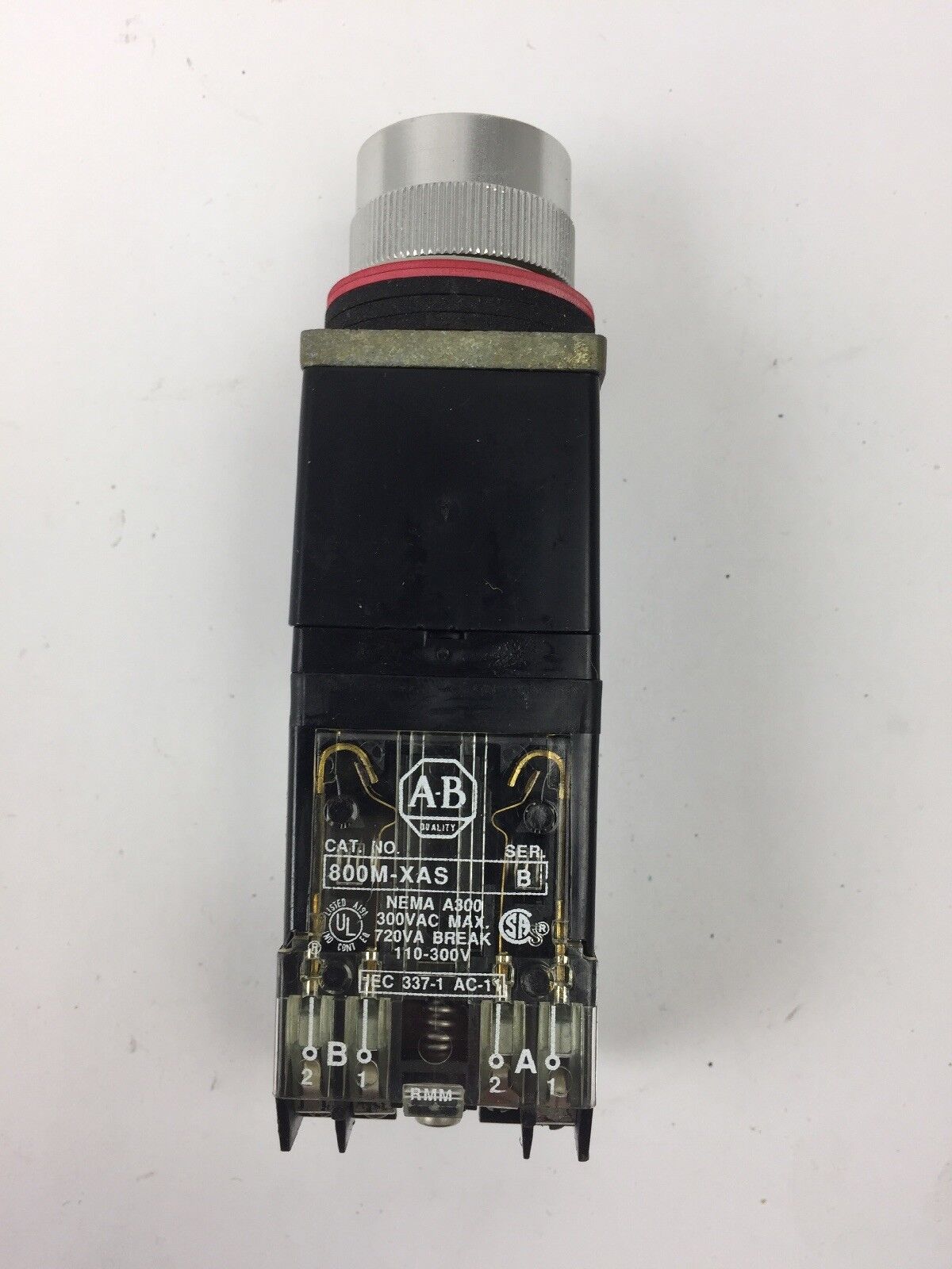 ALLEN BRADLEY 800MR-H33B KEY SELECTOR SWITCH