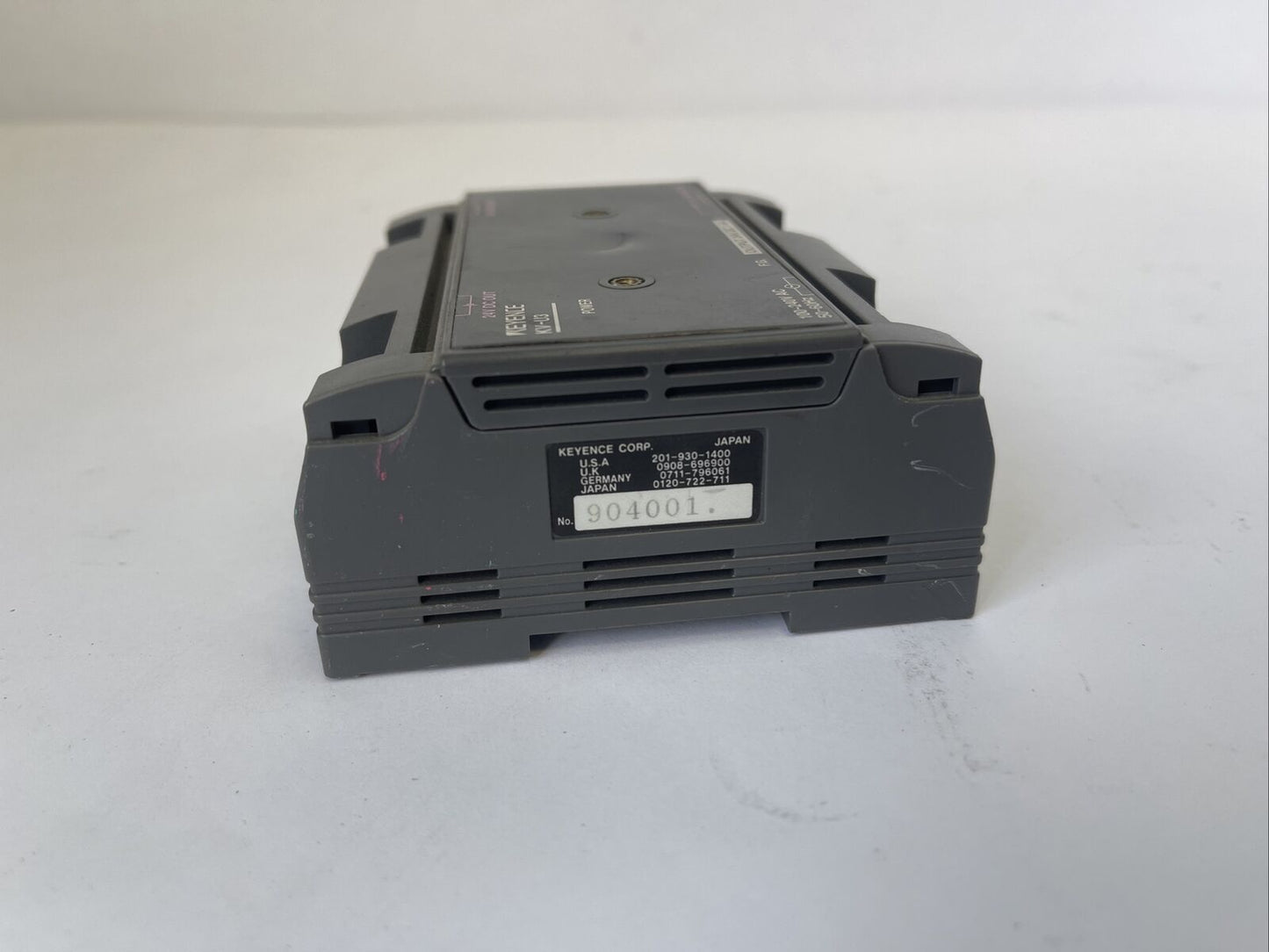 KEYENCE KV-U3 POWER SUPPLY INPUT 100-240VAC OUTPUT 24VDC 1.4A