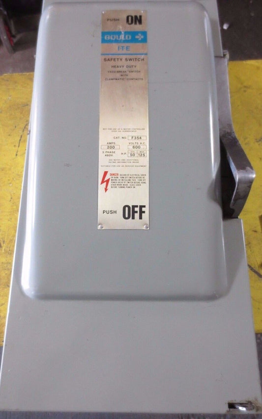 GOULD / I-T-E F354 VACU-BREAK HEAVY DUTY SAFETY SWITCH - 600VAC, 200A, 50-120HP