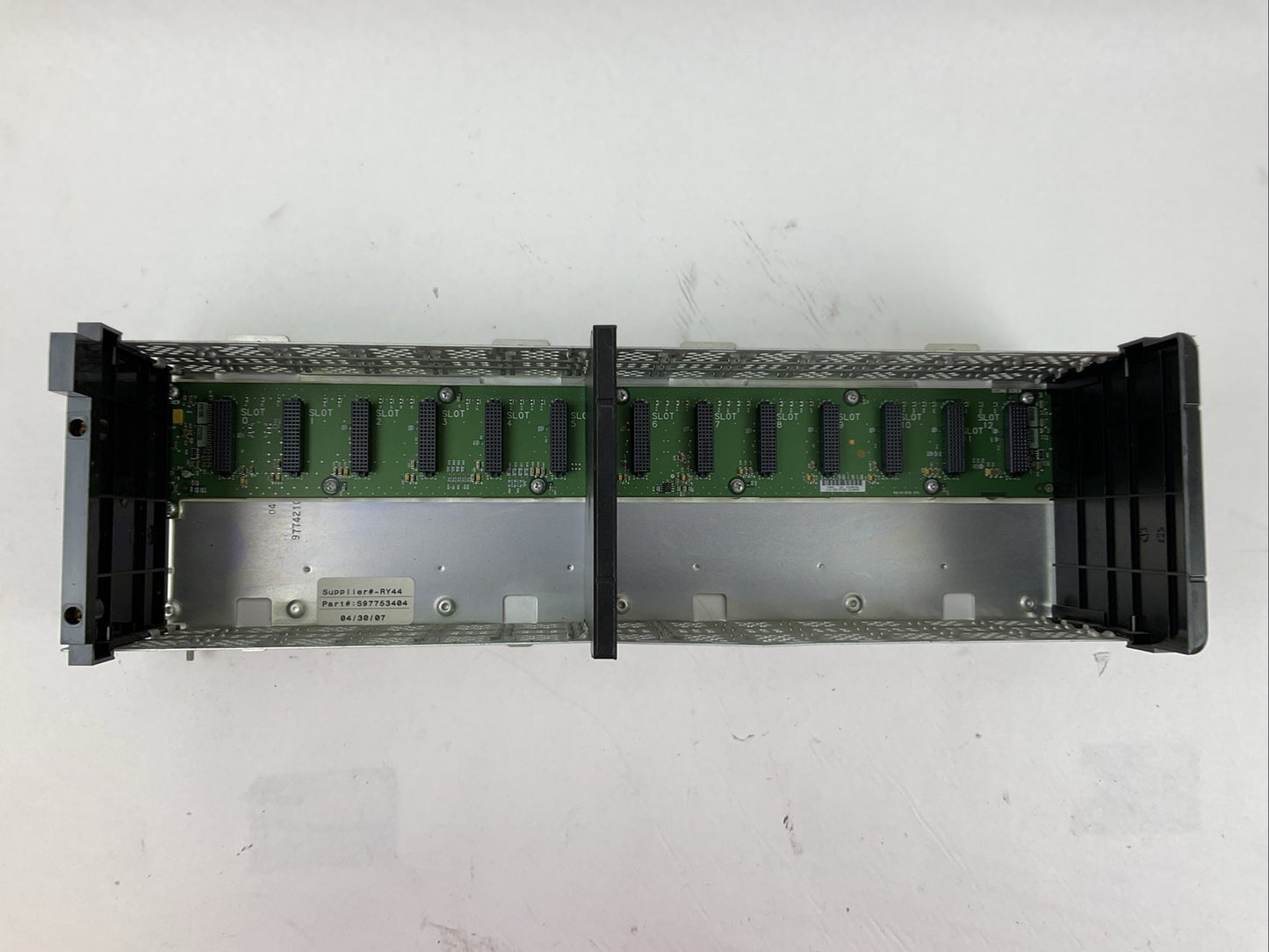 ALLEN BRADLEY 1756-A13 CONTROL LOGGIX 13-SLOT CHASSIS SER B