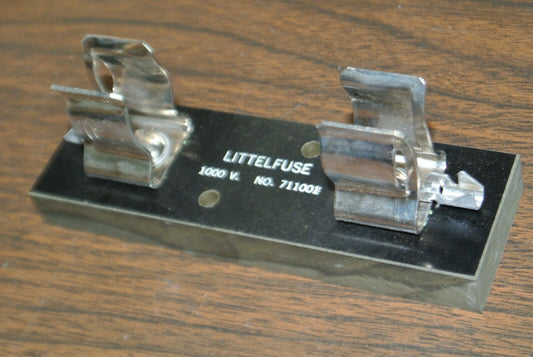 LITTELFUSE 711001 FUSE BLOCK / 1000V / NEW SURPLUS in ORIG. FACTORY PACKAGING