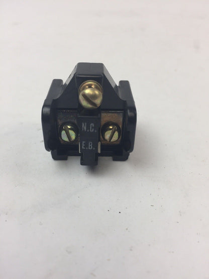 ALLEN BRADLEY 1495-G1 AUXILIARY CONTACT BLOCK N.C. CONTACT SIZE 1 & 2 SERIES L