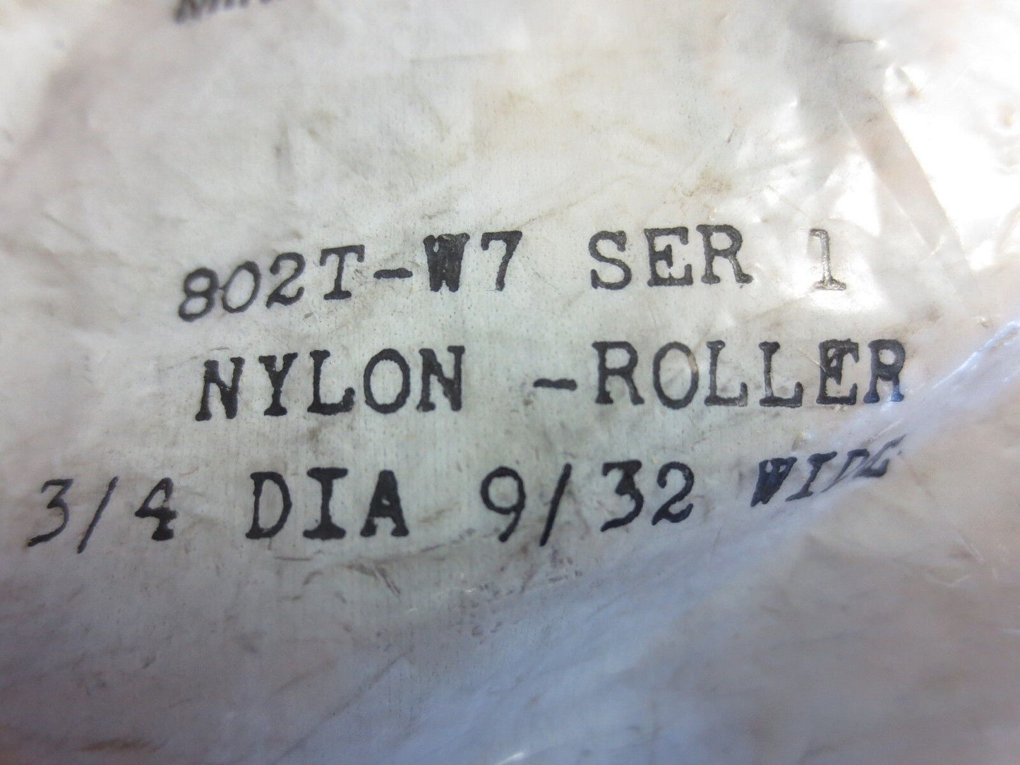 ALLEN-BRADLEY 802T-W7 NYLON ROLLER ARM, 3/4 DIA. x 9/32" WIDE - NEW SURPLUS