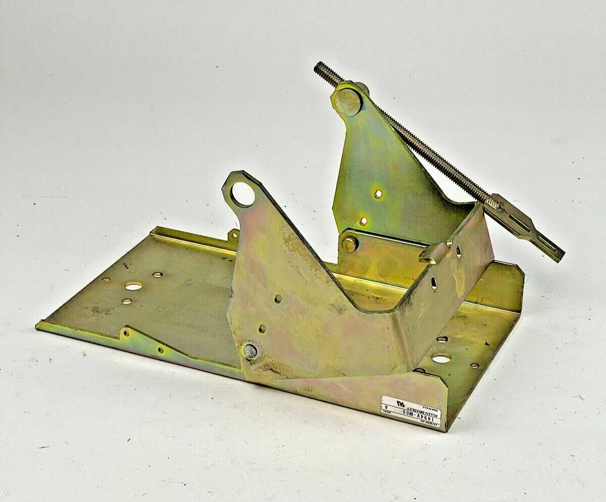 ALLEN BRADLEY - 1494V-M60 SERIES A - OPERATING MECHANISM FOR DISCONNECT SWITCH