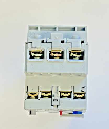 ALLEN BRADLEY - 193-EA1EB SER. B OVERLOAD RELAY & 100-MO5NZ*3 SER. A 24VDC COIL