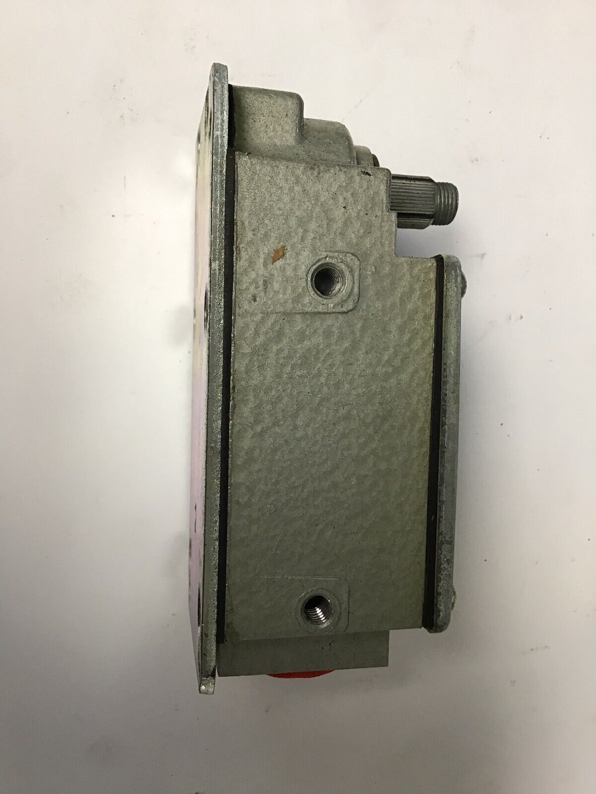 GOULD L100WS2PF R.B. DENISON LIMIT SWITCH CONTACT 1