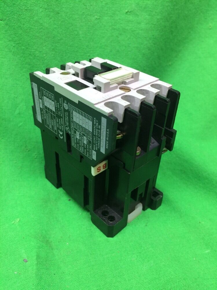 ALLEN BRADLEY 100-A09ND3 CONTACTOR SERIES B 9 AMP
