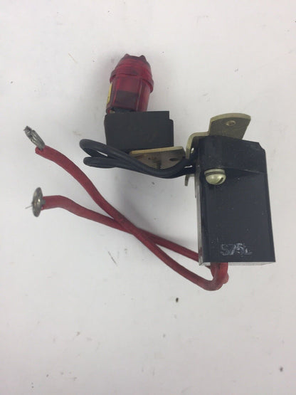 ALLEN BRADLEY 1481-N26 PILOT LIGHT KIT SWITCH MOUNT 120V 60HZ 110V 50HZ