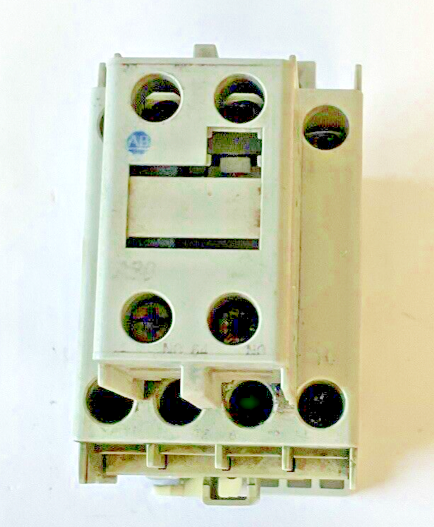 ALLEN BRADLEY 100-C09*10 CONTACTOR SER.A  W/100-F AUX CONTACT SER.A