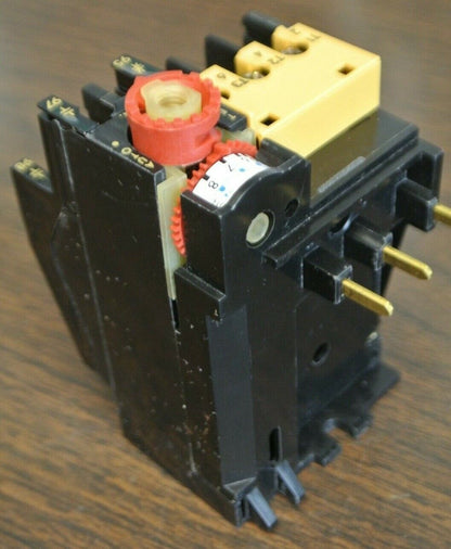 ALLEN-BRADLEY 193-BSB80 BIMETALLIC OVERLOAD RELAY / 5.5A - 8.0A / NEW SURPLUS