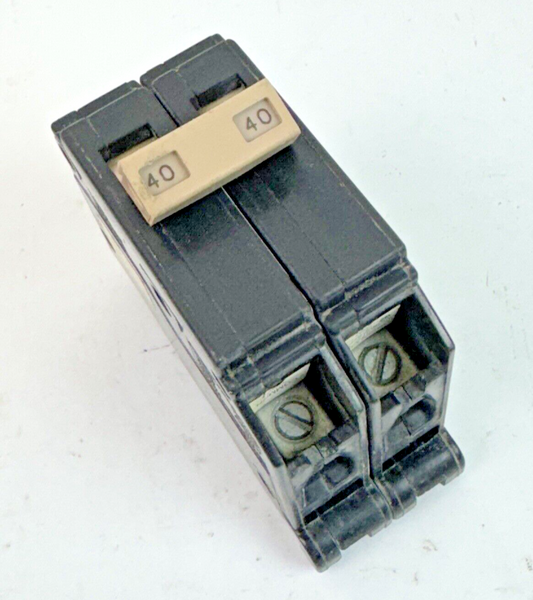 CUTLER-HAMMER - CH240R - COMMON TRIP CIRCUIT BREAKER - 40A, 2 POLE, 120/240 VAC