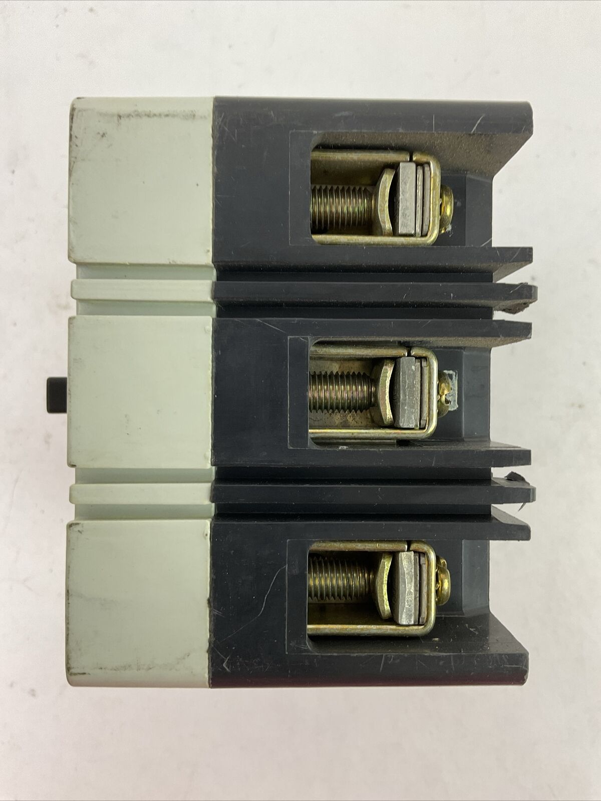 CHALLENGER CF3015 MOLDED CASE CIRCUIT BREAKER 15AMP 3POLE 600VAC 6626C09G03