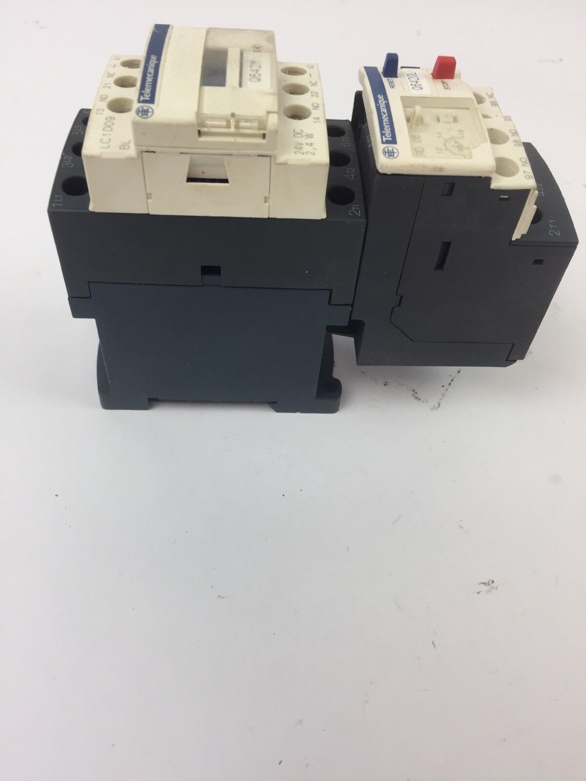 TELEMECANIQUE LC1D09BL CONTACTOR LRD06 OVERLOAD RELAY LAD4TBDL 24V