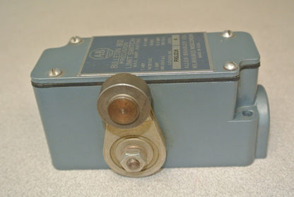 ALLEN-BRADLEY 802-PASJ216 PRECISION LIMIT SWITCH / LEFT HAND / NEW SURPLUS