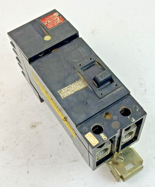 SQUARE D - Q221175AC - MOLDED CASE CIRCUIT BREAKER - 2 POLE/ 175 A/ 240 VAC