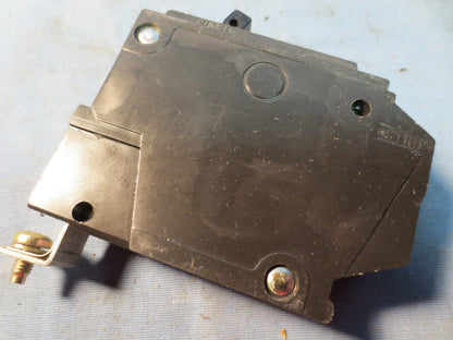GE SWD TYPE RT-692 / THHQB 20A 1-POLE CIRCUIT BREAKER 22kA - LOT of 25