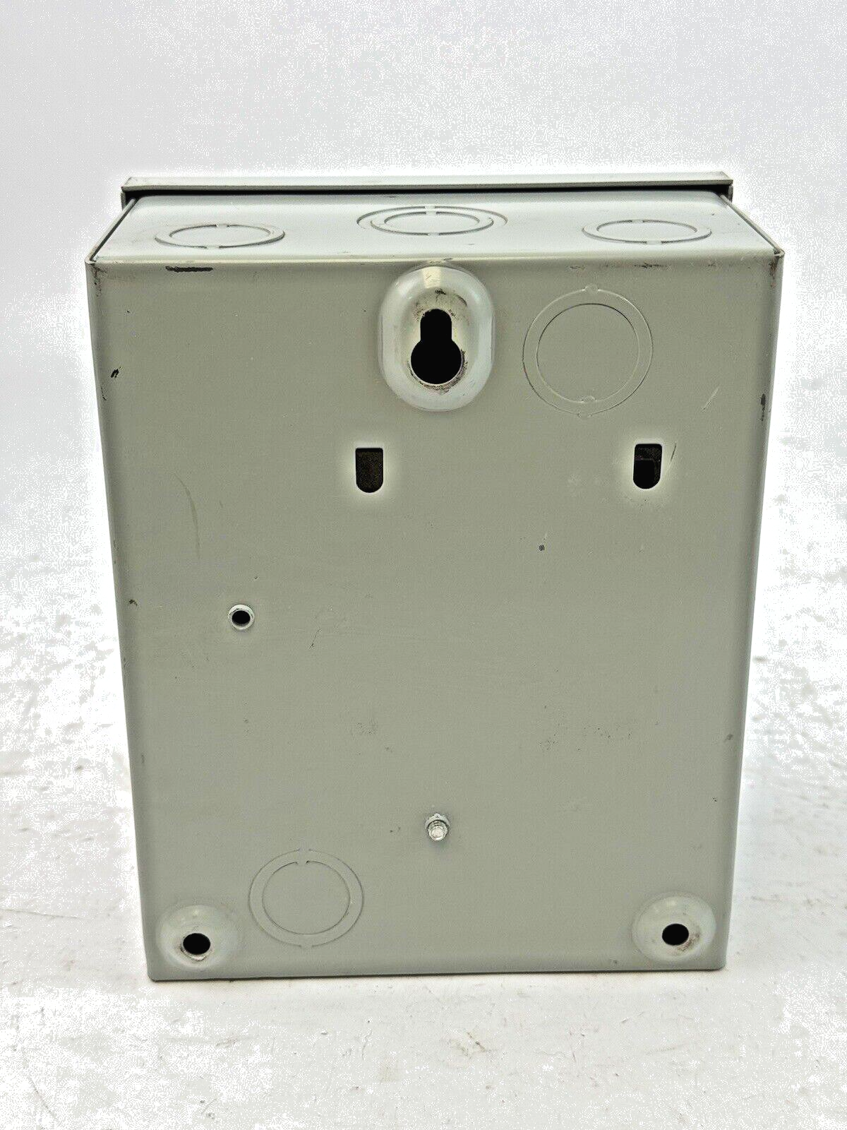 EATON - G321NFK - POWER MASTER SAFETY SWITCH - 30A/ 240VAC/ 3 POLE/ TYPE 1