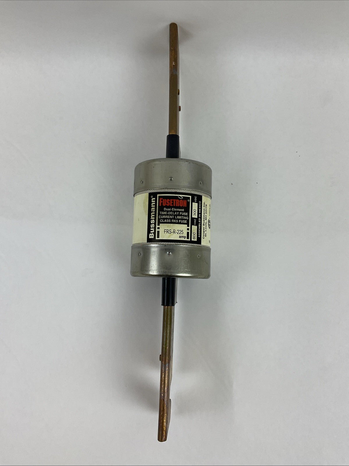 BUSSMANN FRS-R-225 600VAC 300VDC 225AMP CLASS RK5 FUSE DUAL-ELEMENT TIME-DELAY