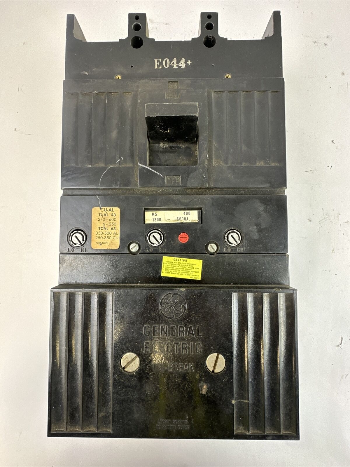 GE TB63F600 600A FRAME TRI-BREAK 600VAC 3POLE 400A TRIP A6KA