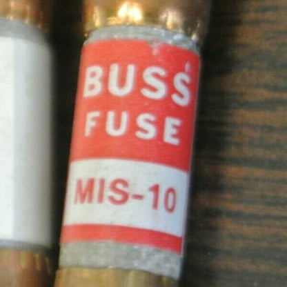 LOT of 3 / BUSS MIS-10 ACTUATOR FUSE / 10A / 600VAC / 250VDC / NEW SURPLUS