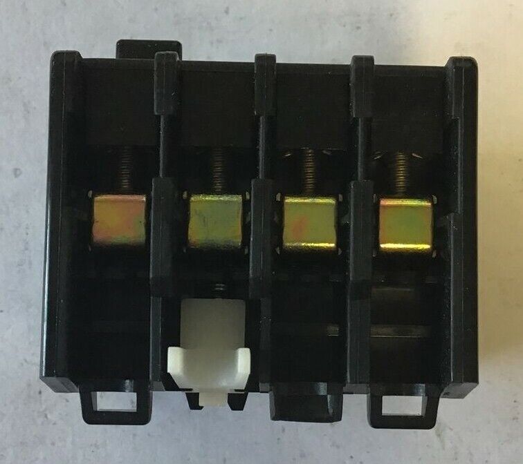 ABB CA7-22E AUXILIARY CONTACT 2N0-2NC 600VAC 10A