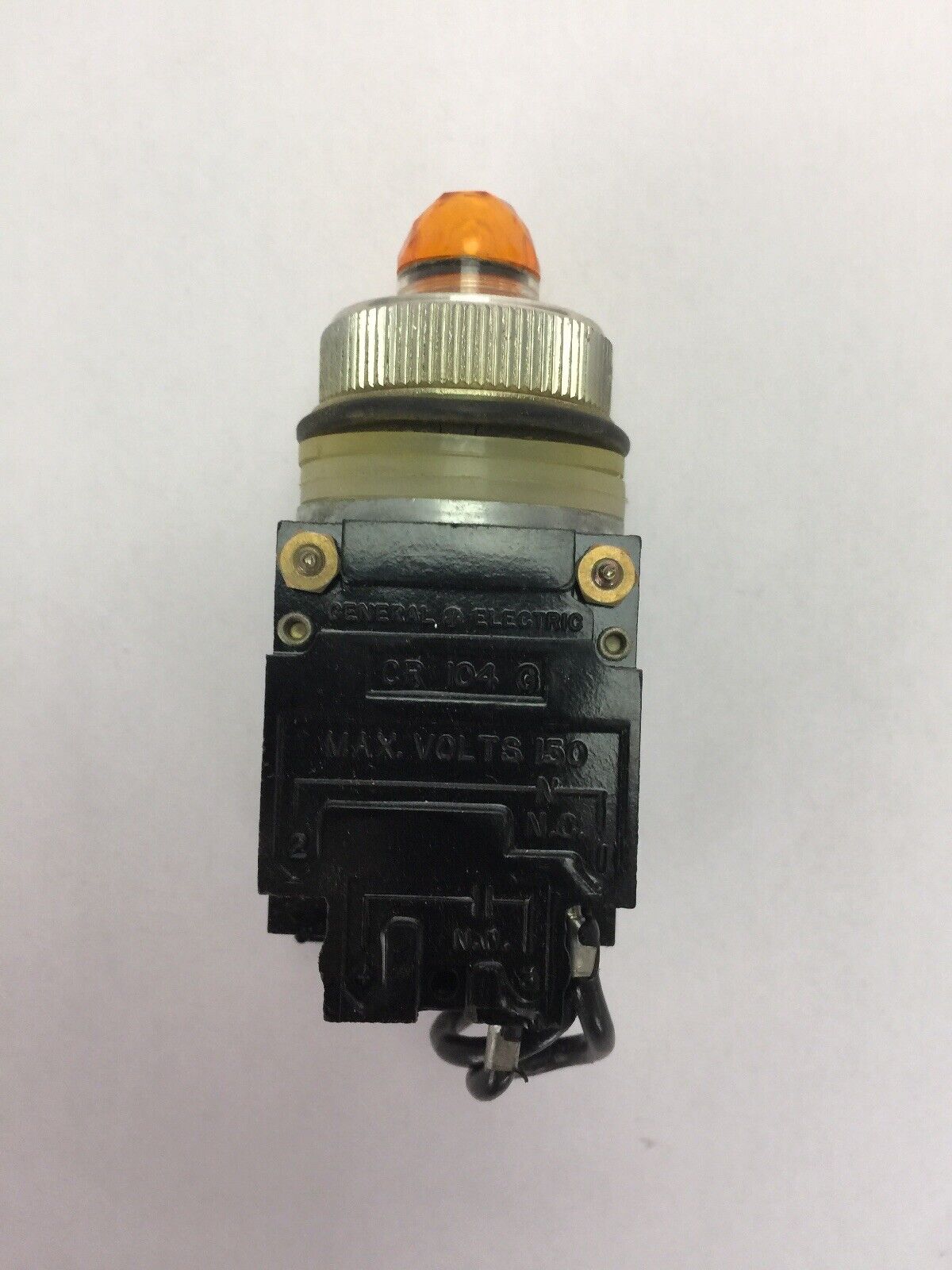 GE CR104D432 MIN OILTIGHT IND LIGHT AMBER COLOR CAP 120V 60/50HZ