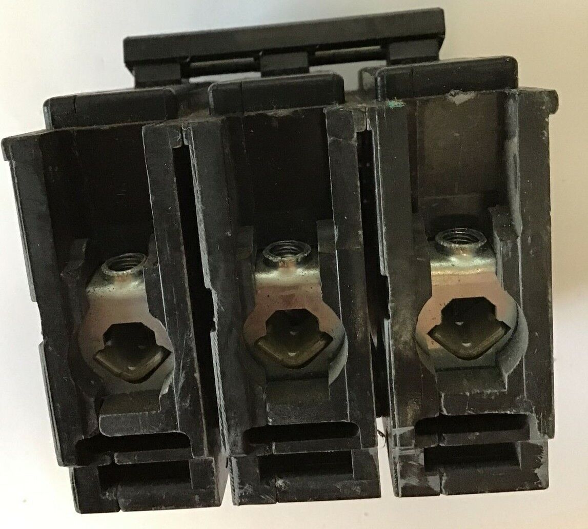 WESTINGHOUSE QPHW3030H CIRCUIT BREAKER 240VAC 3POLE