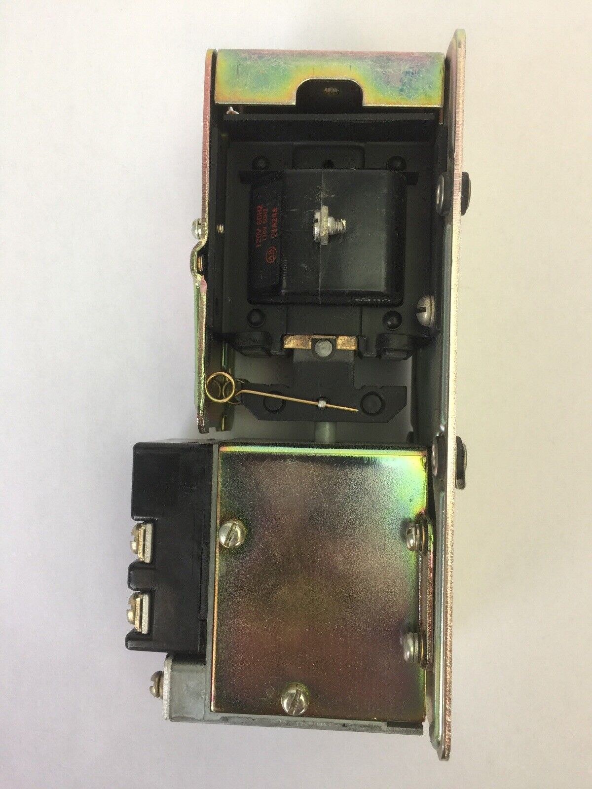 ALLEN BRADLEY 849-Z0D32 PNEUMATIC TIMING RELAY 600VAC 21A244 COIL 120V 60HZ