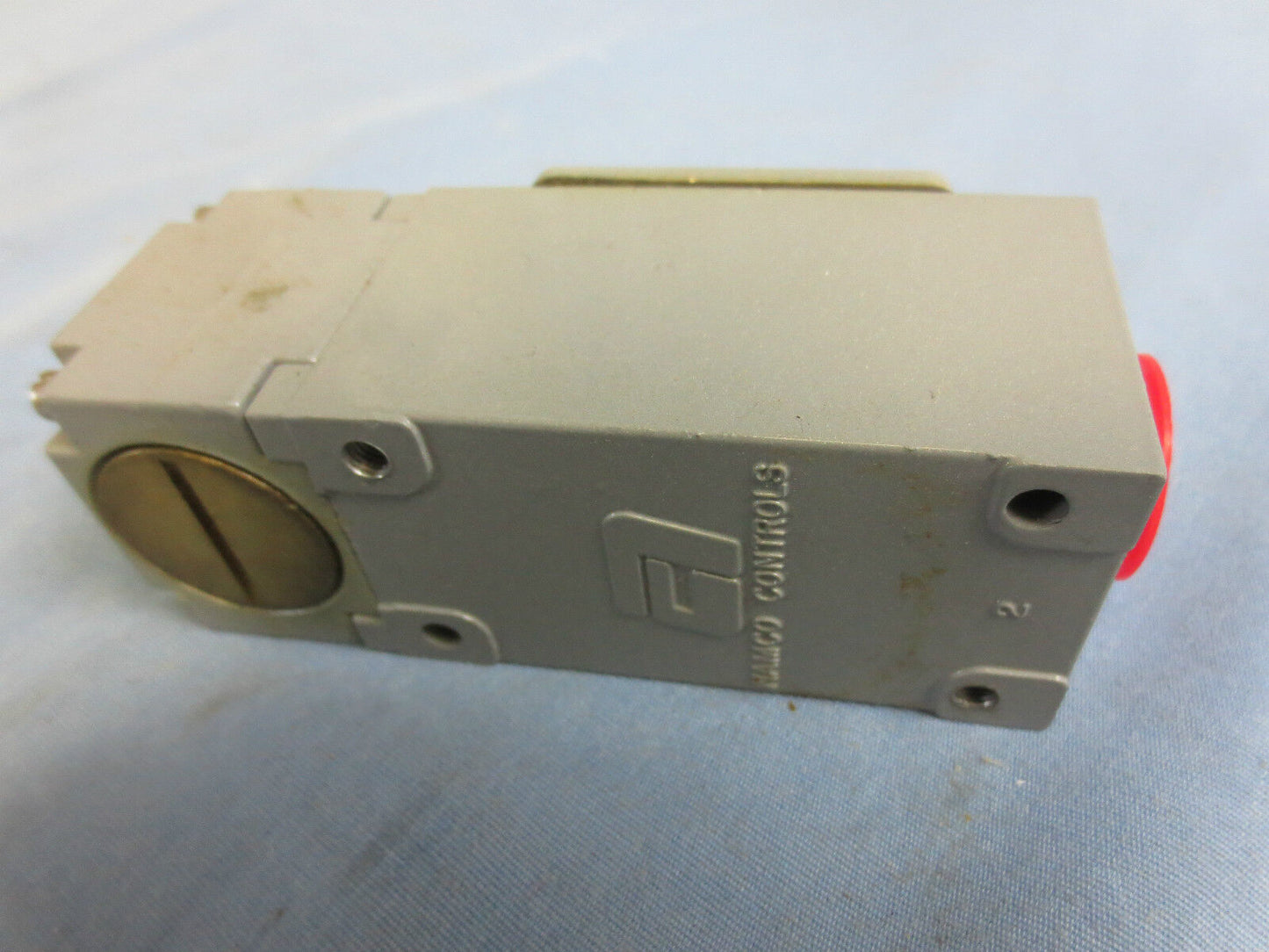 NAMCO EA510-17702 FLEX-LOCK LIMIT SWITCH - NEW SURPLUS
