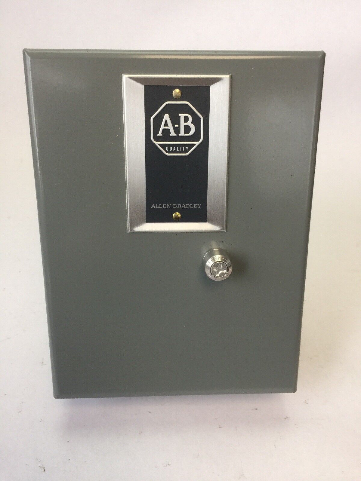 ALLEN BRADLEY 509-TAD FULL VOLTAGE STARTER NEMA SIZE 00 GA475 COIL 480V 60HZ